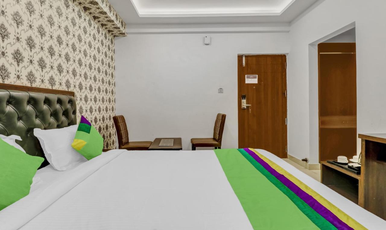 Hotel Treebo Three Drops à Bangalore Extérieur photo